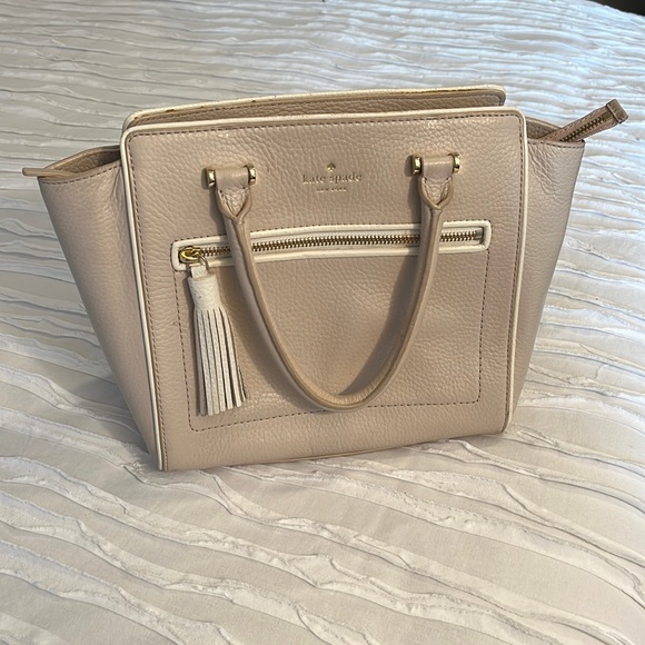 Kate Spade Chester Street Small Allyn Bag - Picture 2 of 8